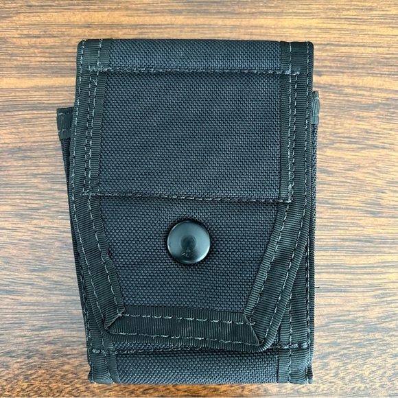 NEW SORD Handcuff Pouch SWAT POLICE - Picture 1 of 8